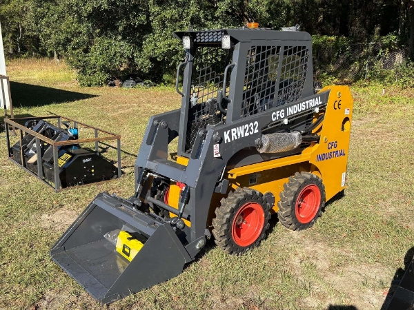 2024 CFG KRW232 - Skid Steer image 1