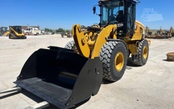 2019 Caterpillar 926M thumbnail 2