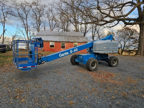 2021 Genie S-40 thumbnail 3