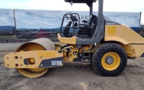 2023 Volvo SD75 thumbnail 3