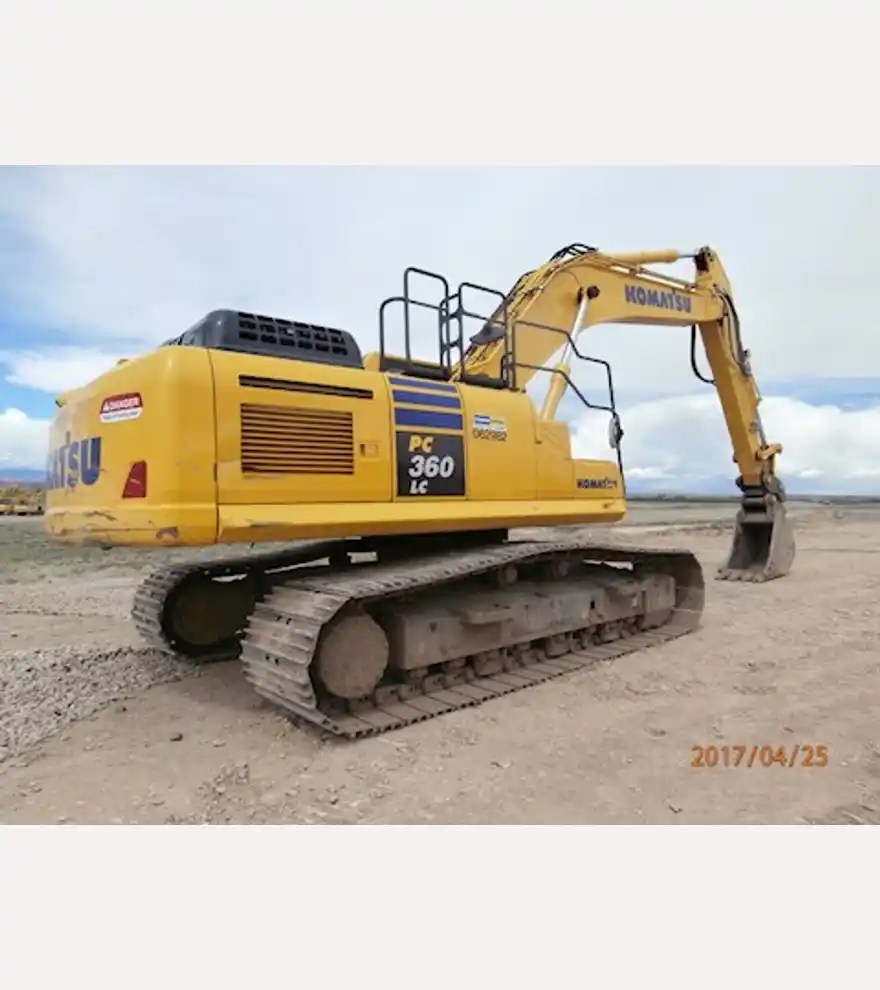 2020 Komatsu PC360LC-11 Excavator in Royston, GA