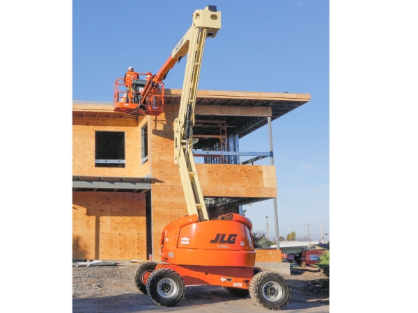 2015 JLG 450AJ thumbnail 3