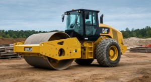 2015 Caterpillar CP44 - Image 1
