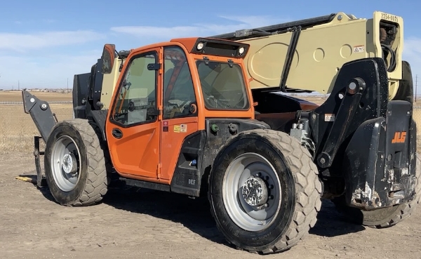 2025 JLG 1055 thumbnail 3