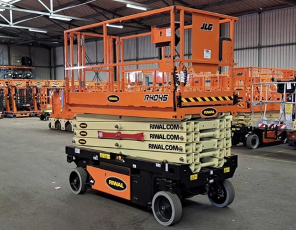 2020 JLG R4045 - Image 1