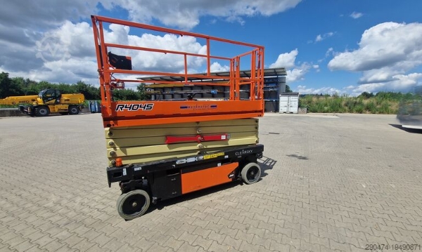 2022 JLG R4045 - Image 1