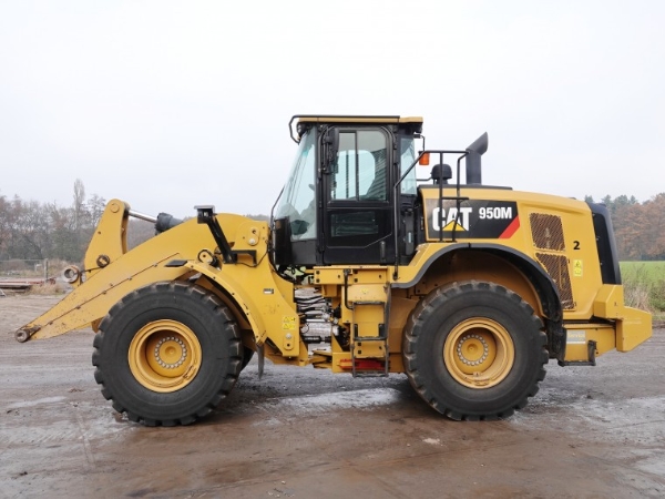 2018 Caterpillar 950M thumbnail 2