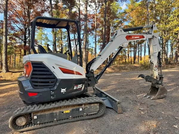 2017 Bobcat E35 thumbnail 2
