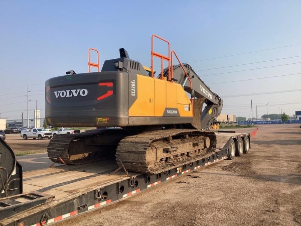 2023 Volvo EC220E thumbnail 2