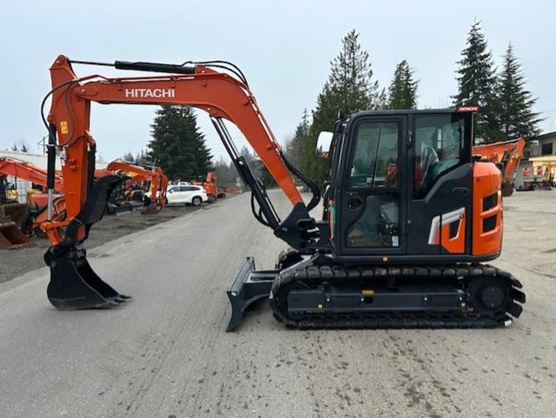 Hitachi Mini Excavators Rentals in Newnan, GA - 7 Available | Rubbl