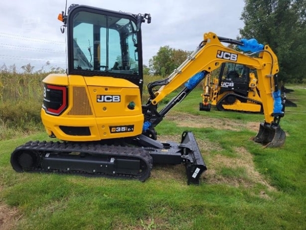 2022 JCB 35Z-1 thumbnail 3