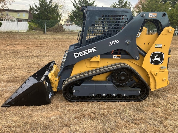 2023 Deere 317G - Image 1