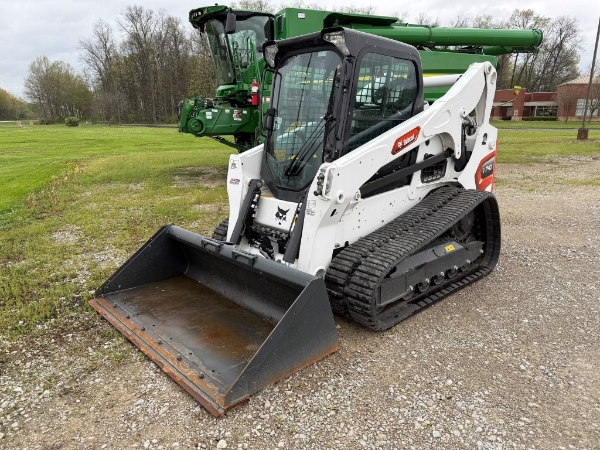 2019 Bobcat T740 thumbnail 2