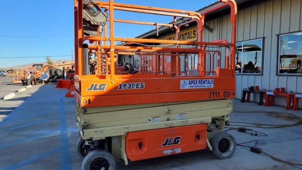 2016 JLG 1930ES thumbnail 2