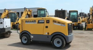 2022 Sullair 375H - Image 1