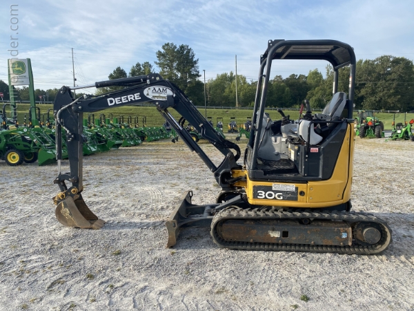 2020 Deere 30G thumbnail 3