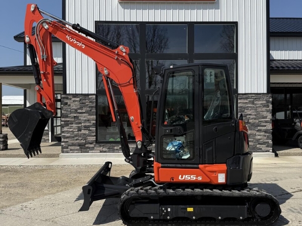 2022 Kubota U55-5 thumbnail 2
