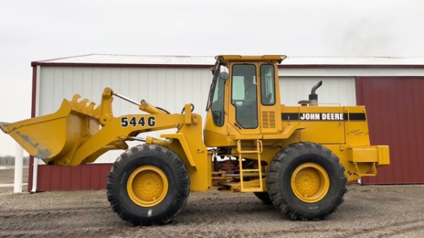 2023 Deere 544G thumbnail 2