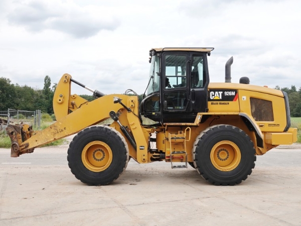 2017 Caterpillar 926 thumbnail 3