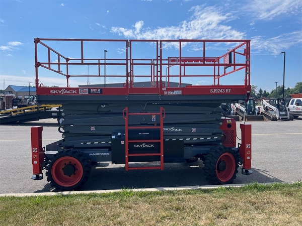 2021 Skyjack SJ9243 RT - Image 1
