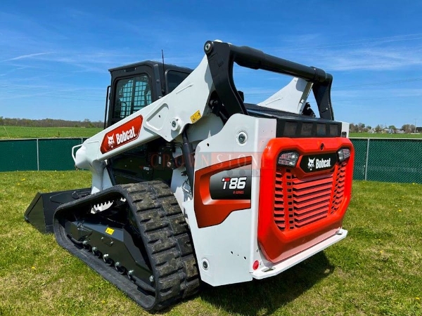 2023 Bobcat T86 thumbnail 2