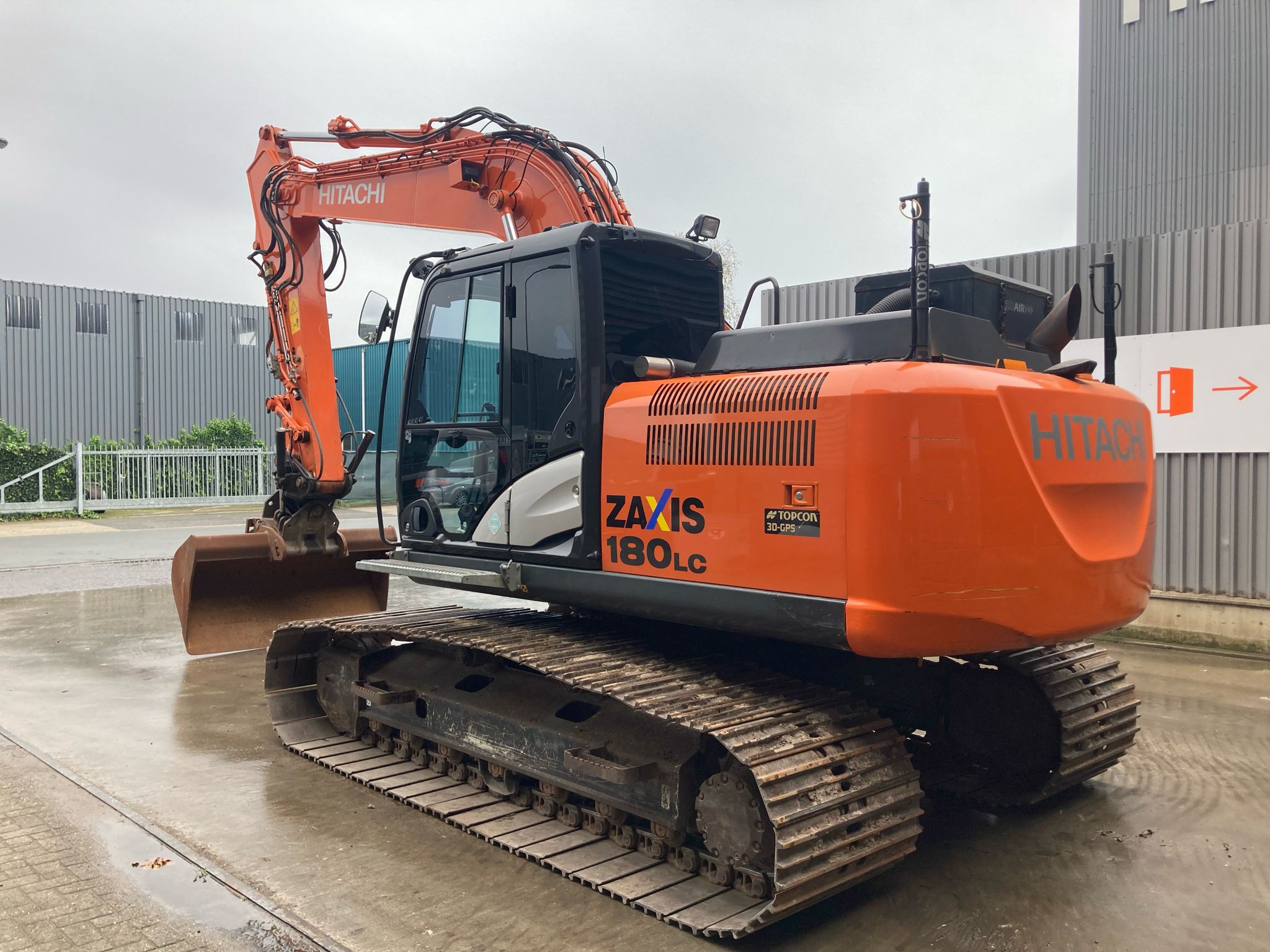 2017 Hitachi ZAXIS 180LC-5 Excavator in Roscoe, PA