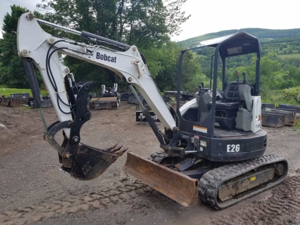 2018 Bobcat E26 thumbnail 3