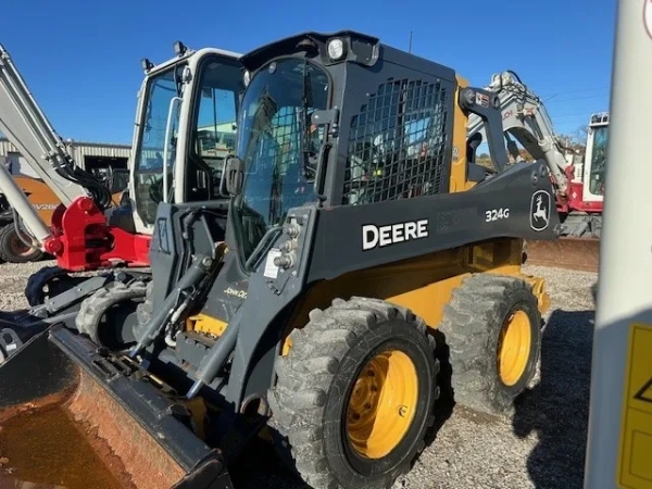 2019 Deere 324G thumbnail 3