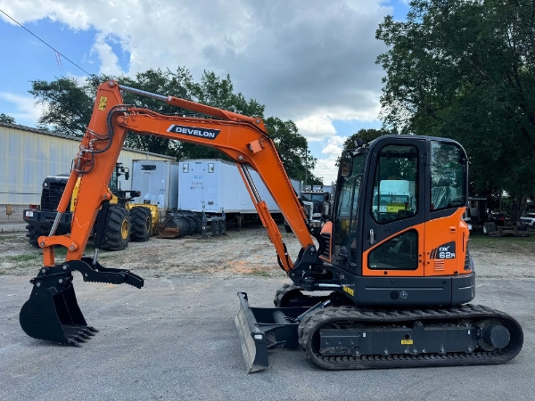 2024 Develon  DX62R-3 - Mini Excavator image 1