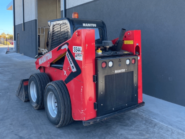 2022 Manitou 1650R thumbnail 2