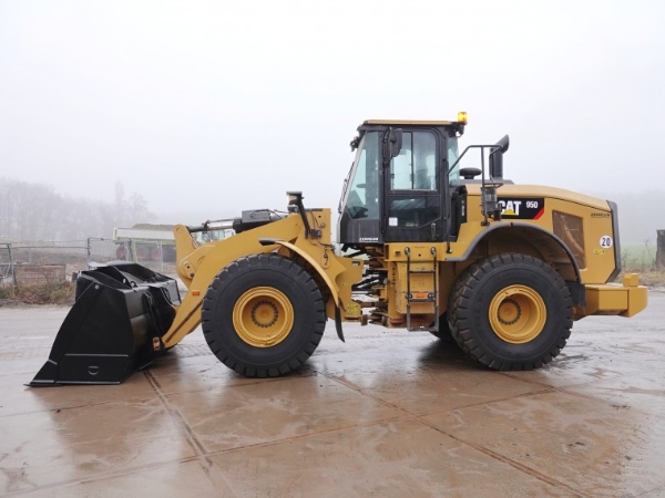 2018 Caterpillar 950 GC thumbnail 3