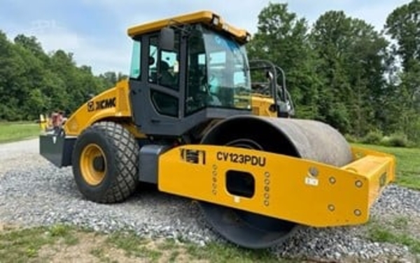 2019 XCMG CV123PDU thumbnail 2