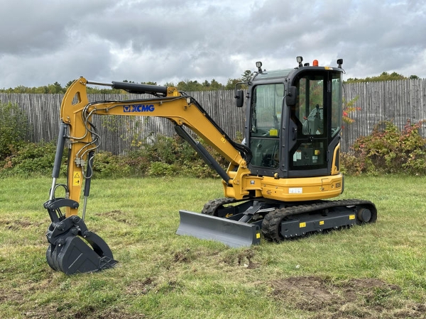 2022 XCMG XE35U thumbnail 3