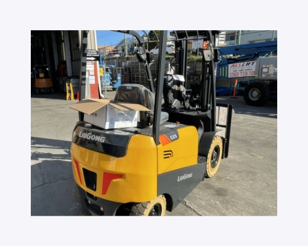 2018 Liugong C25 - Forklift image 1