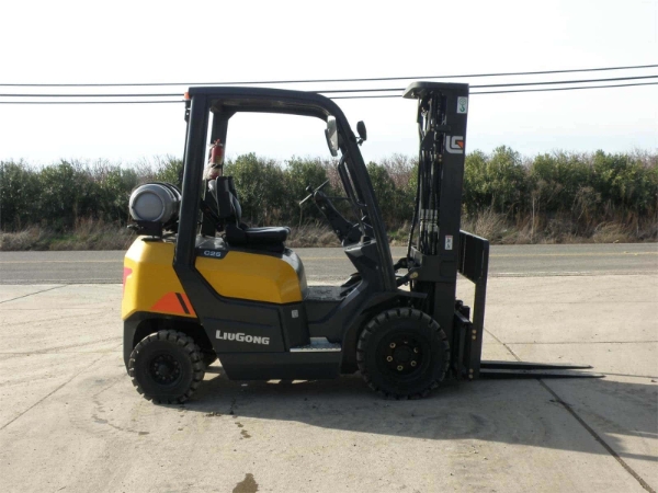 2018 Liugong C25  thumbnail 2