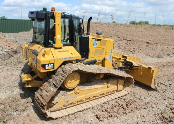 2016 Caterpillar D6N thumbnail 3