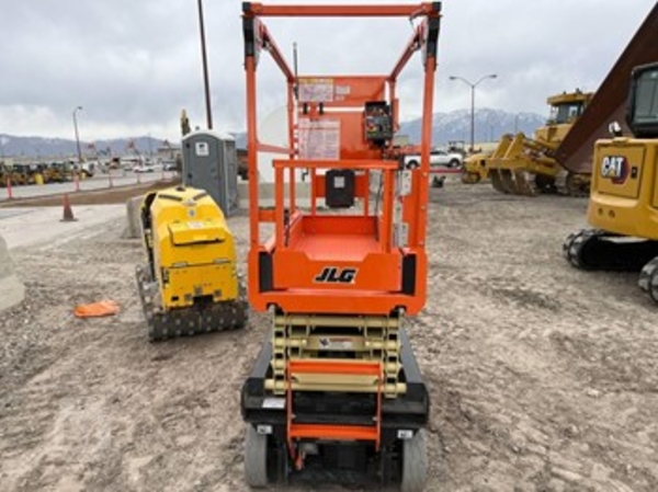 2022 JLG AE1932 thumbnail 3