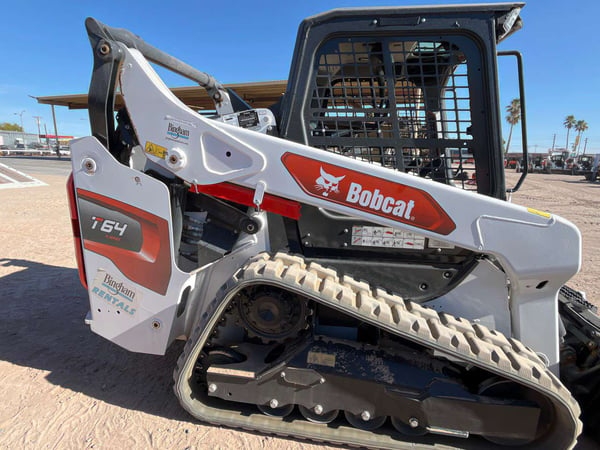2020 Bobcat T64 thumbnail 3