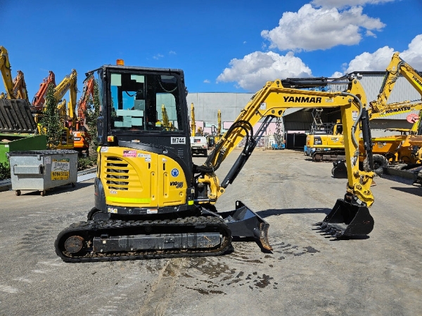 2023 Yanmar VIO35-6 thumbnail 2