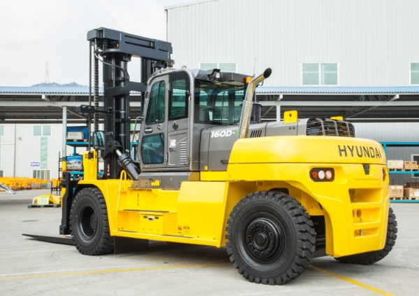 2022 Hyundai 160D-9 thumbnail 2