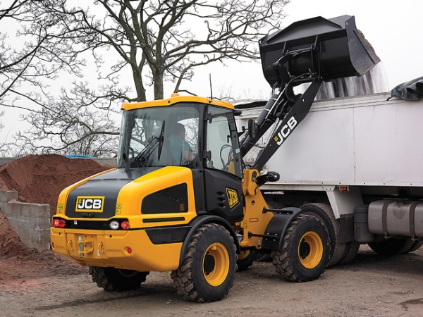 2025 JCB 407 thumbnail 3