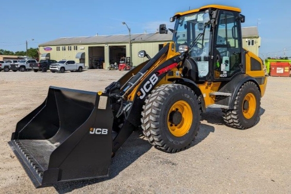 2023 JCB 409 thumbnail 3