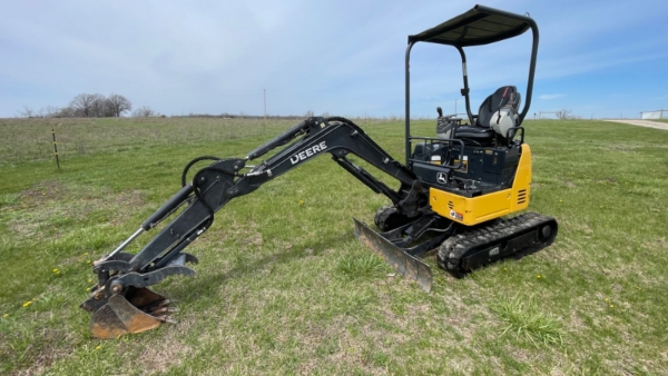 2019 Deere 17G thumbnail 2