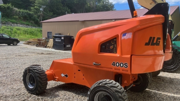 2016 JLG 400S - Image 1