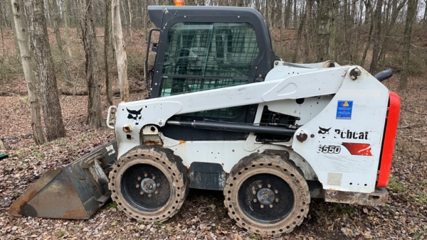 2017 Bobcat S550 thumbnail 2