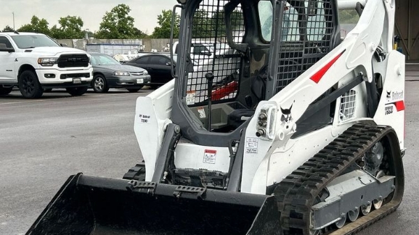 2016 Bobcat T590 - Image 1