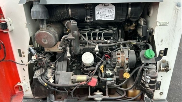 2016 Bobcat T590 thumbnail 8
