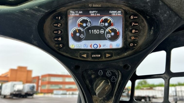 2016 Bobcat T590 thumbnail 6