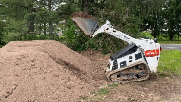 2018 Bobcat MT55 thumbnail 5