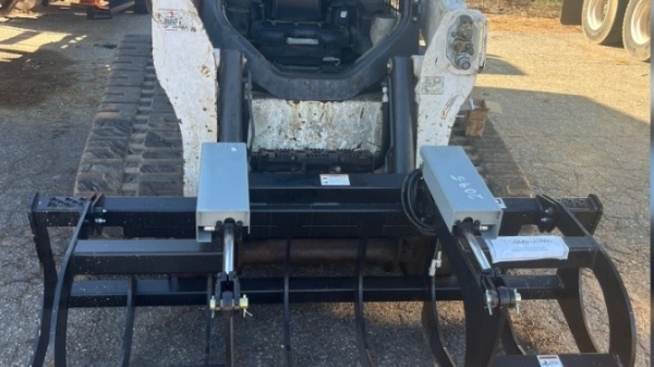 2016 Bobcat T650 thumbnail 4